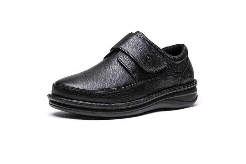 נעלי גברים שחורות מעור איכותי עם סגירת סקוץ׳