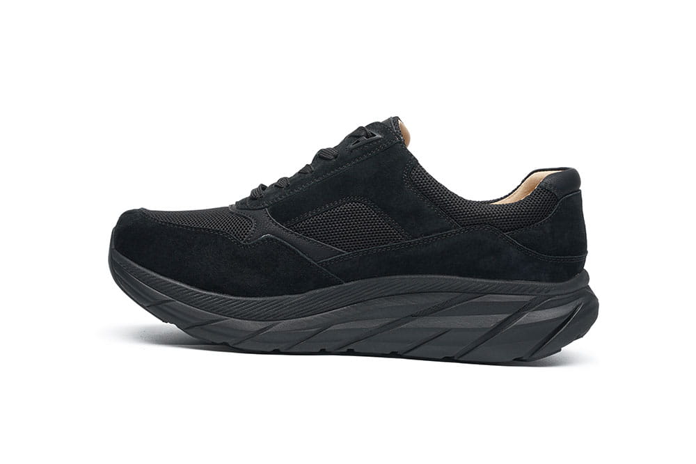 נעל ספורט לנשים עור משולב רשת